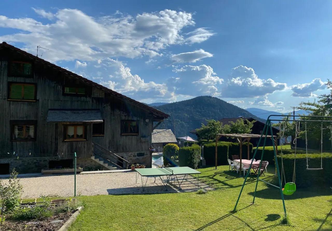 La Ferme Des Cousines Appartement Saint-Sigismond  Buitenkant foto