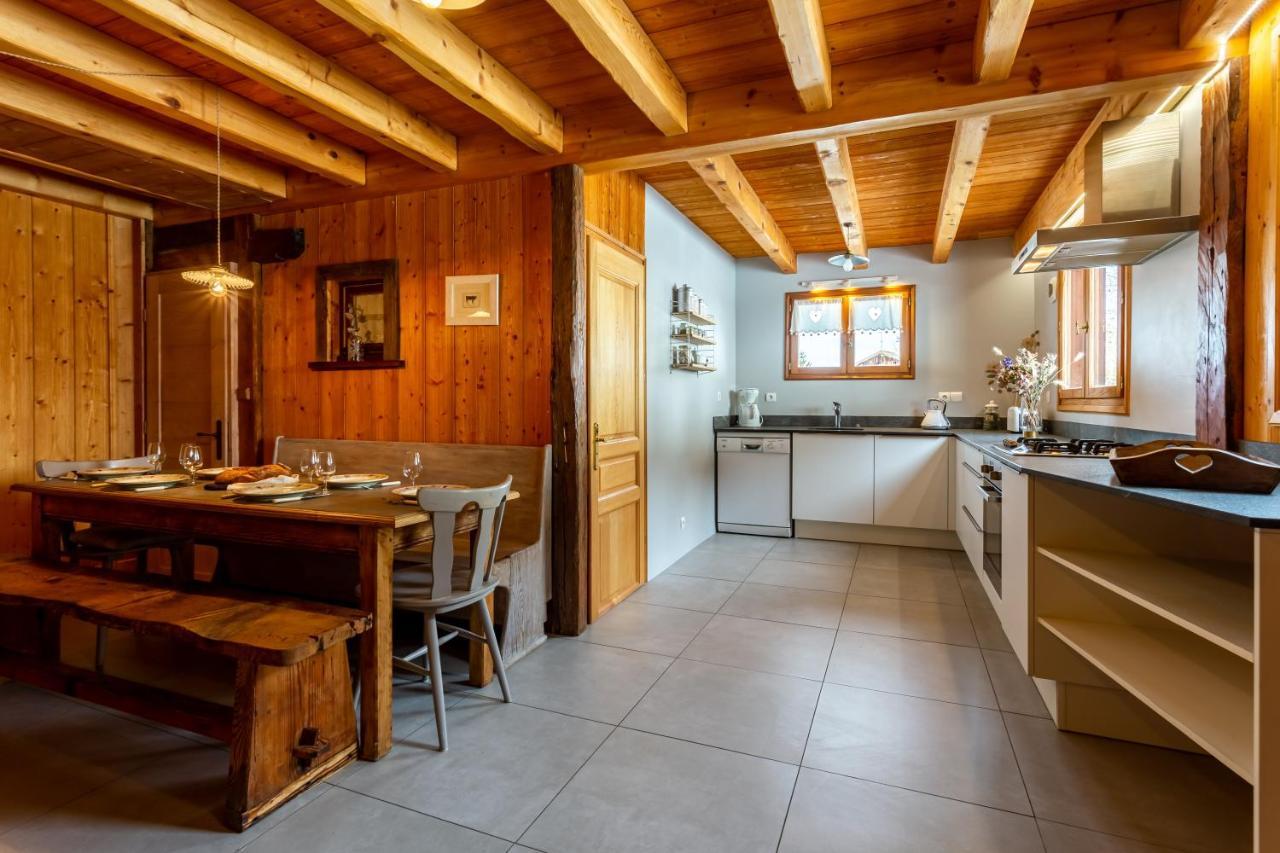 La Ferme Des Cousines Appartement Saint-Sigismond  Buitenkant foto