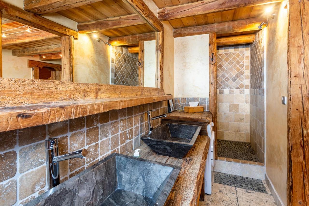 La Ferme Des Cousines Appartement Saint-Sigismond  Buitenkant foto