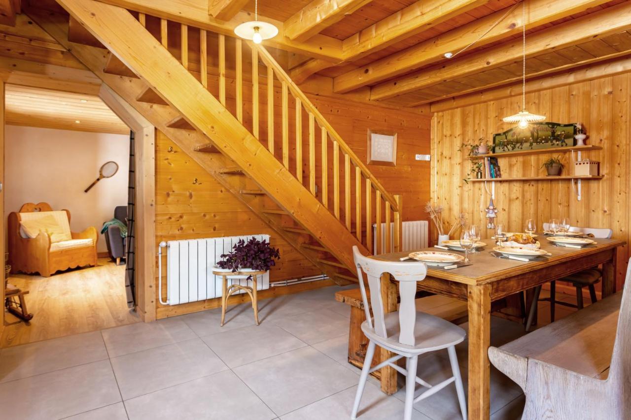 La Ferme Des Cousines Appartement Saint-Sigismond  Buitenkant foto