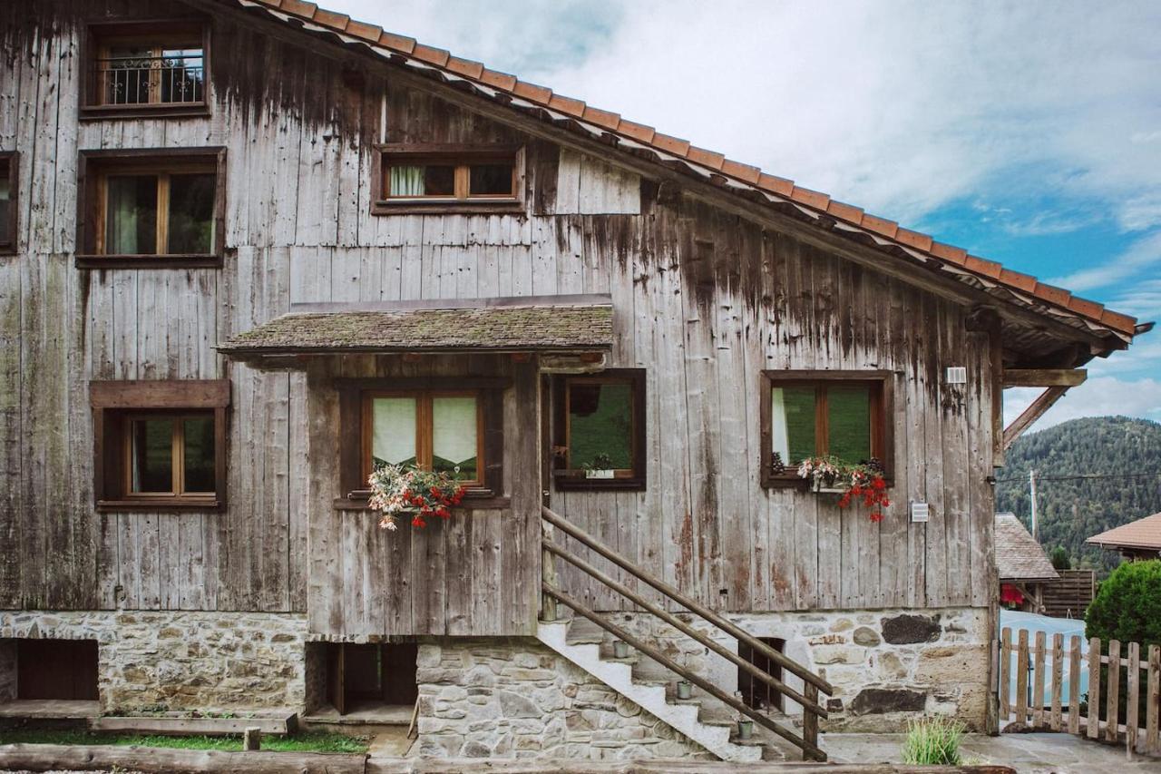 La Ferme Des Cousines Appartement Saint-Sigismond  Buitenkant foto